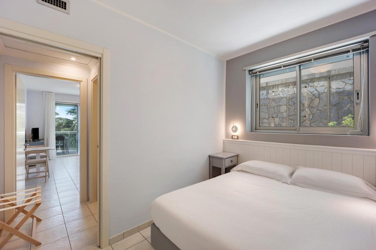 Modus Vivendi 315 Aparthotel Sanremo Exterior photo