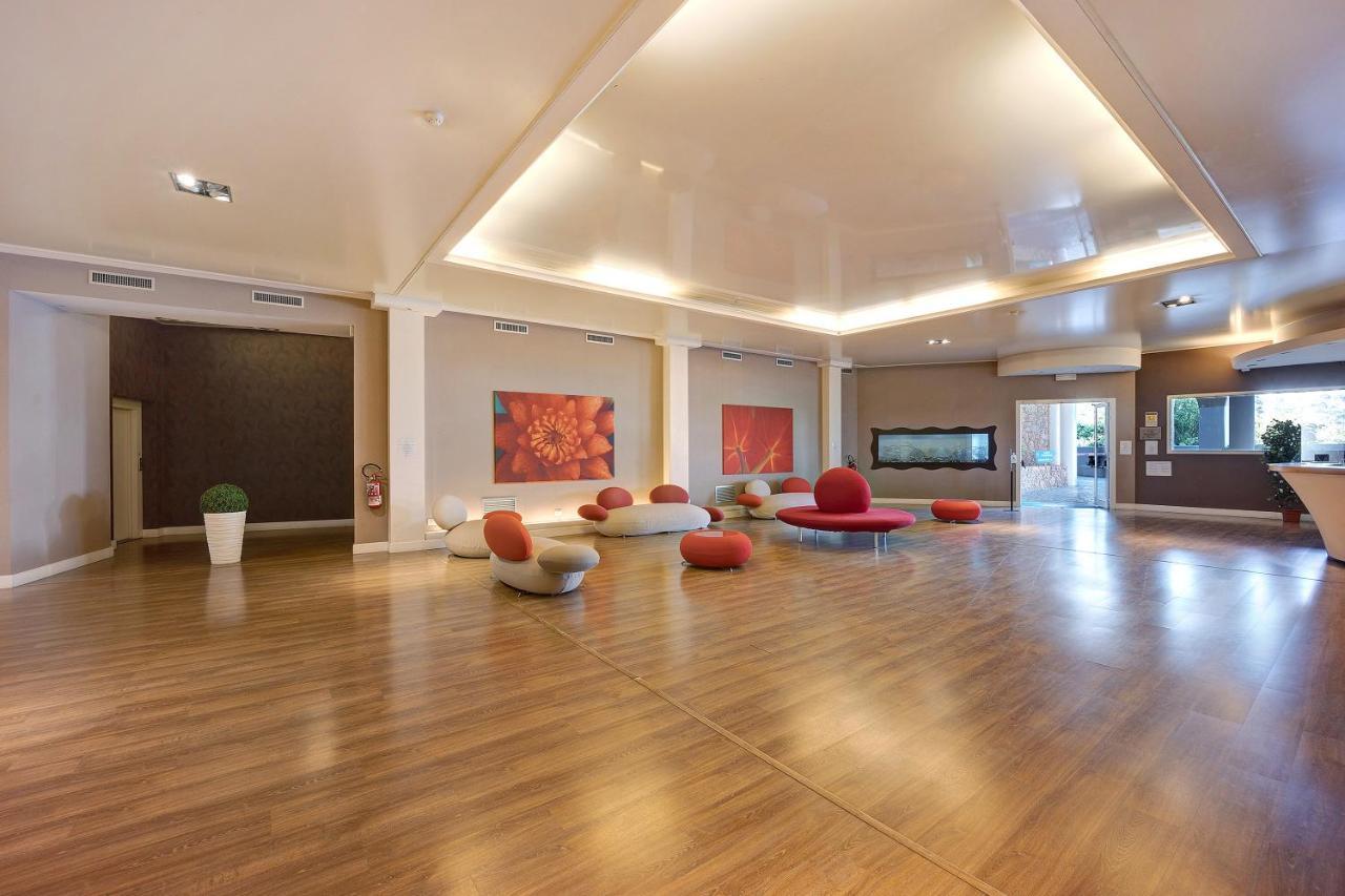 Modus Vivendi 315 Aparthotel Sanremo Exterior photo